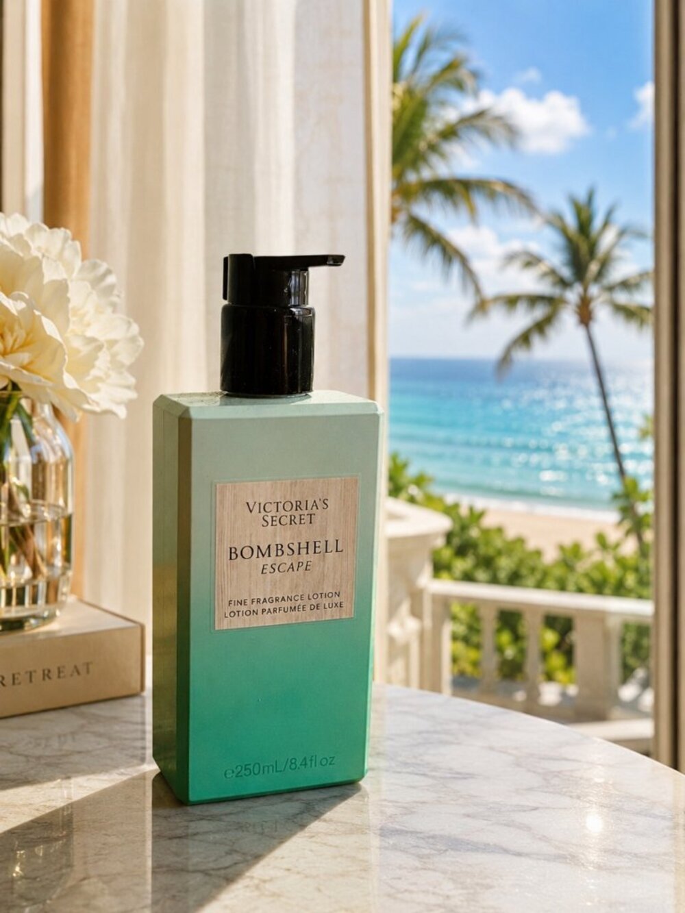 Victoria’s Secret Bombshell Escape Body Lotion Tropical Floral NWT 250mL